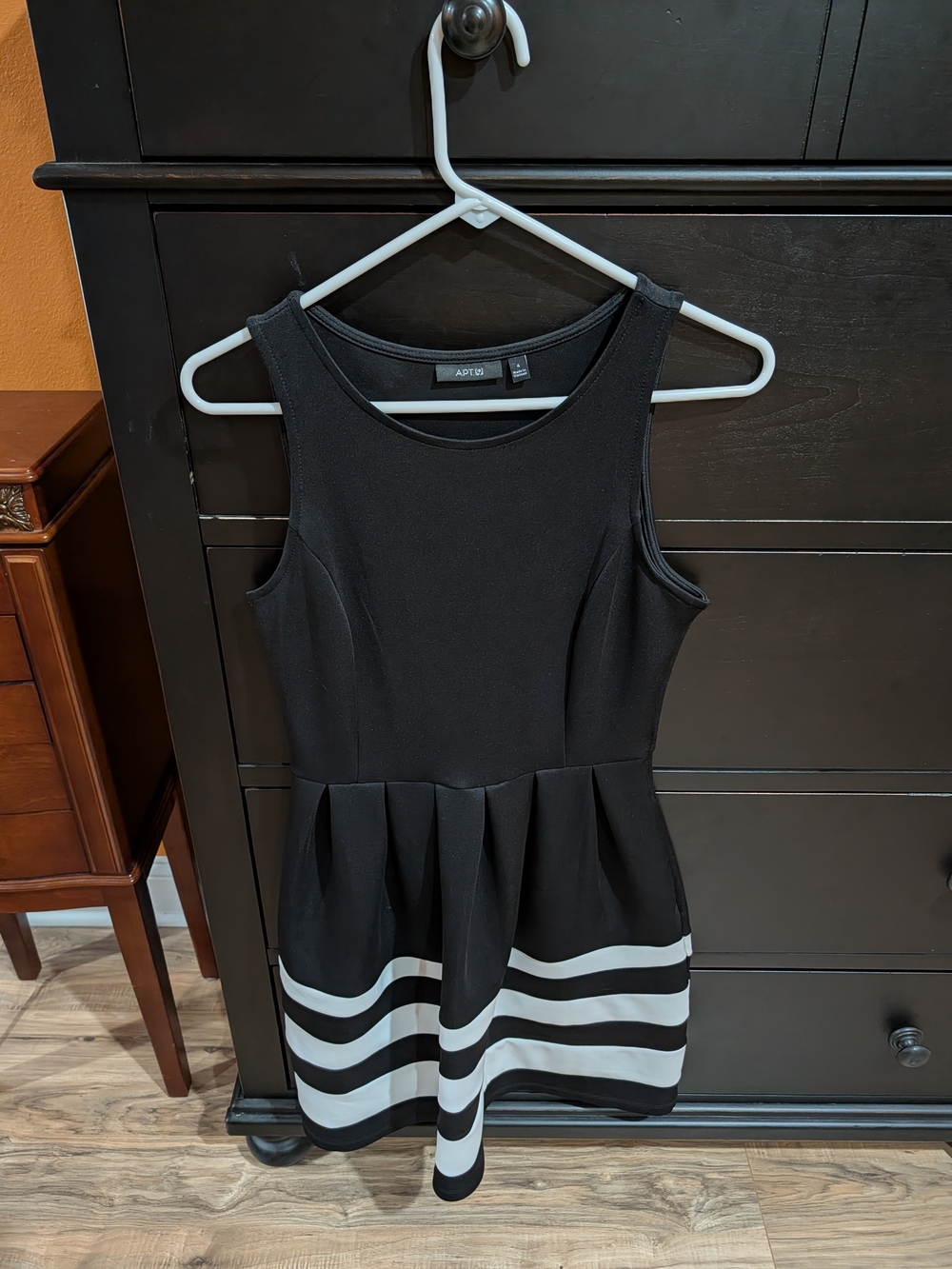 Apt. 9 Black Sleeveless Pleated Fit-and-Flare Dress with White Stripe Skirt